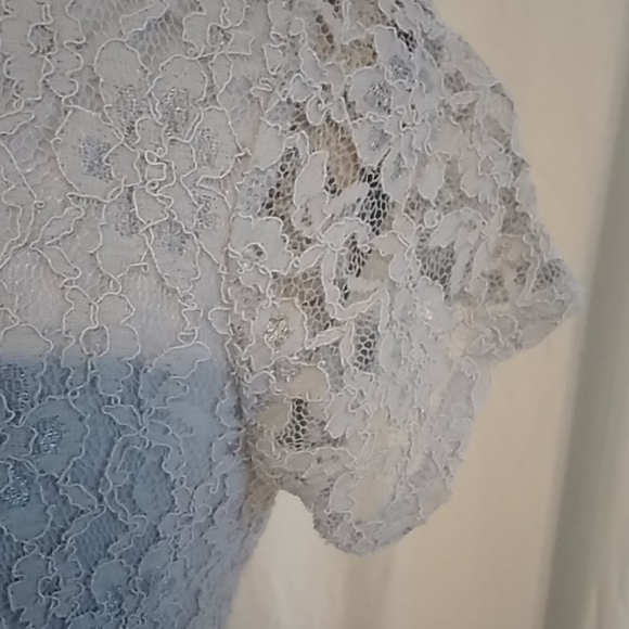 Lace overlay t-shirt - Picture 5 of 8